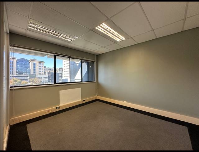 418M² OFFICE TO LET IN SANDTON CENTRAL